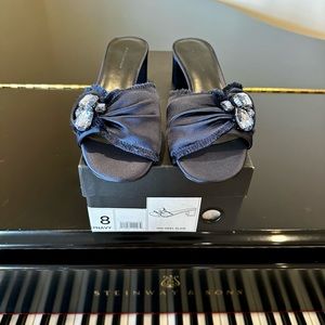 NWT Luxury Timeless Banana Republic Jeweled Satin Fringe Mid Heel Slide/Shoes